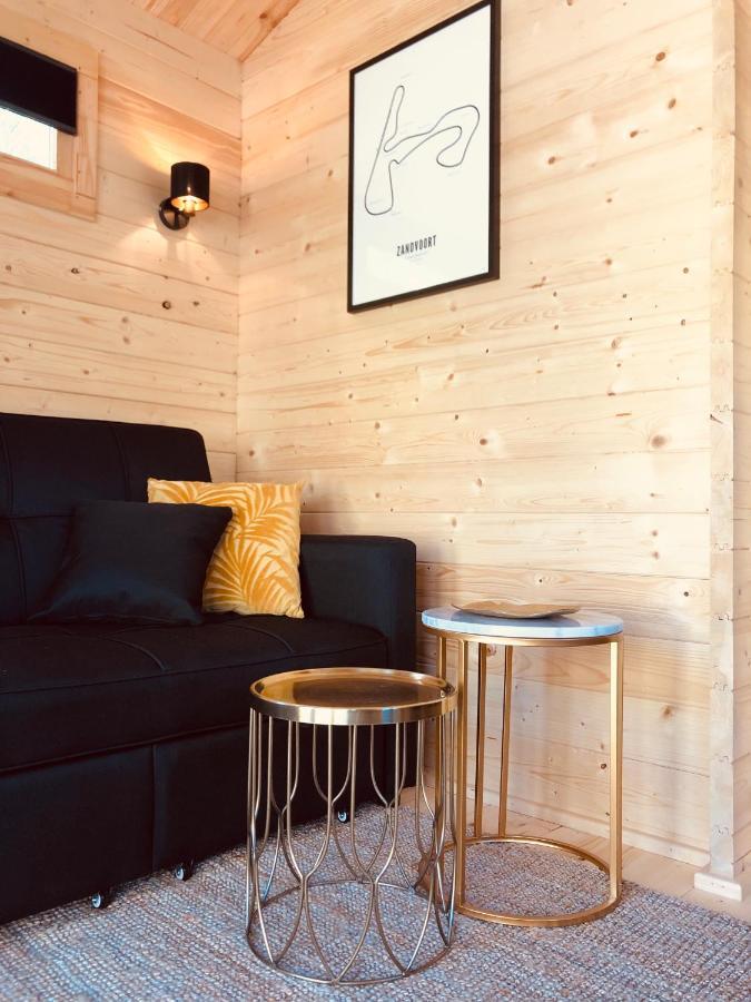 5 Apartment *
